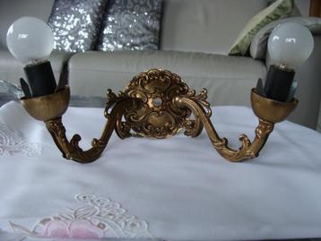 ancienne applique murale à 2 lampes,  en bronze beschikbaar voor biedingen