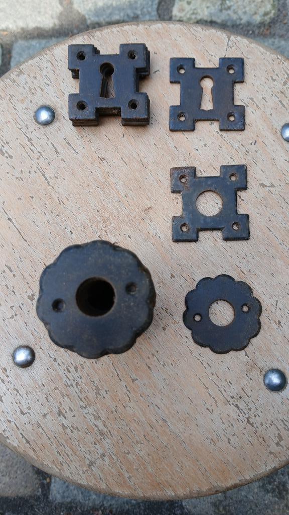 oud deurbeslag ijzer+haken+diversen-zie omschrijving, Antiek en Kunst, Antiek | Brons en Koper, Ophalen