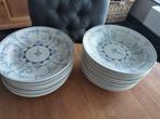 12 platte borden en 14 diepe borden Boch Copenhague, Ophalen