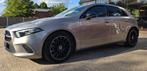Mercedes A180 benzine met 85 161 km 2019, Auto's, Mercedes-Benz, 100 kW, Testrit aan huis, Beige, Leder