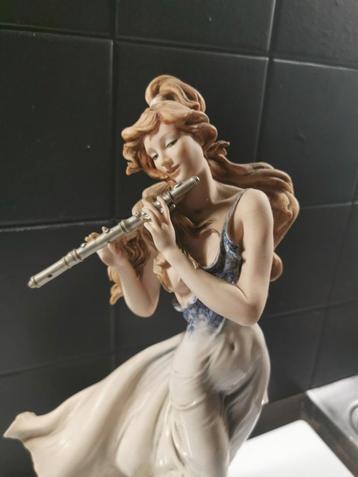 G.Armani. capodimonte. Limited edition.  beschikbaar voor biedingen