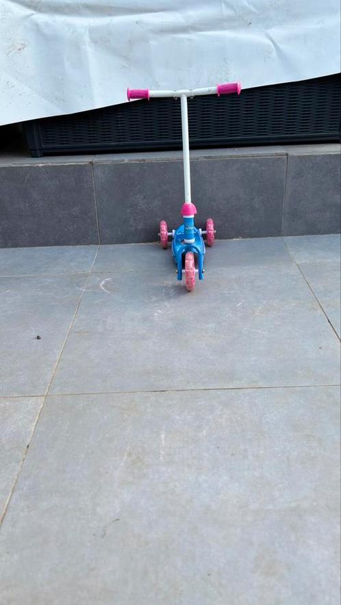 Frozen stepje – Anna & Elsa – 3 wielen, Fietsen en Brommers, Steps, Gebruikt, Gewone step, Ophalen