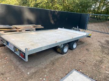 Anssems autotransporter beschikbaar voor biedingen