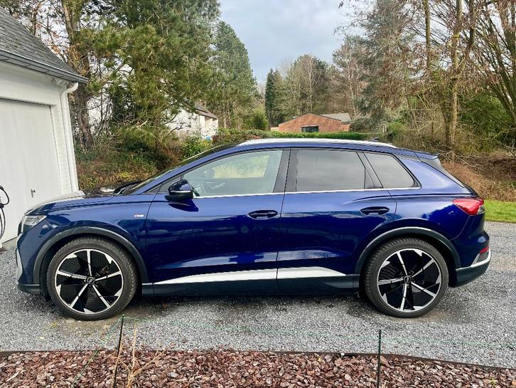 Audi Q4, Autos, Audi, Particulier, Q4 e-tron, ABS, Caméra de recul, Phares directionnels, Régulateur de distance, Airbags, Air conditionné