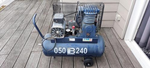 Compressor Brown 050 - 240, Doe-het-zelf en Bouw, Compressors, Gebruikt, 6 tot 10 bar, 25 tot 100 liter, 200 tot 400 liter/min