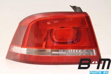 Linker achterlicht VW Passat B7 Sedan 3AE945095C beschikbaar voor biedingen