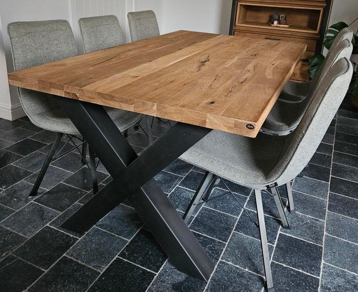 Tafel en 6 stoelen van Henders & Hazel te koop, Huis en Inrichting, Complete eetkamers, Zo goed als nieuw, Ophalen