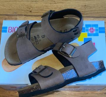 Nieuwe sandalen Biomodex jongens maat 27