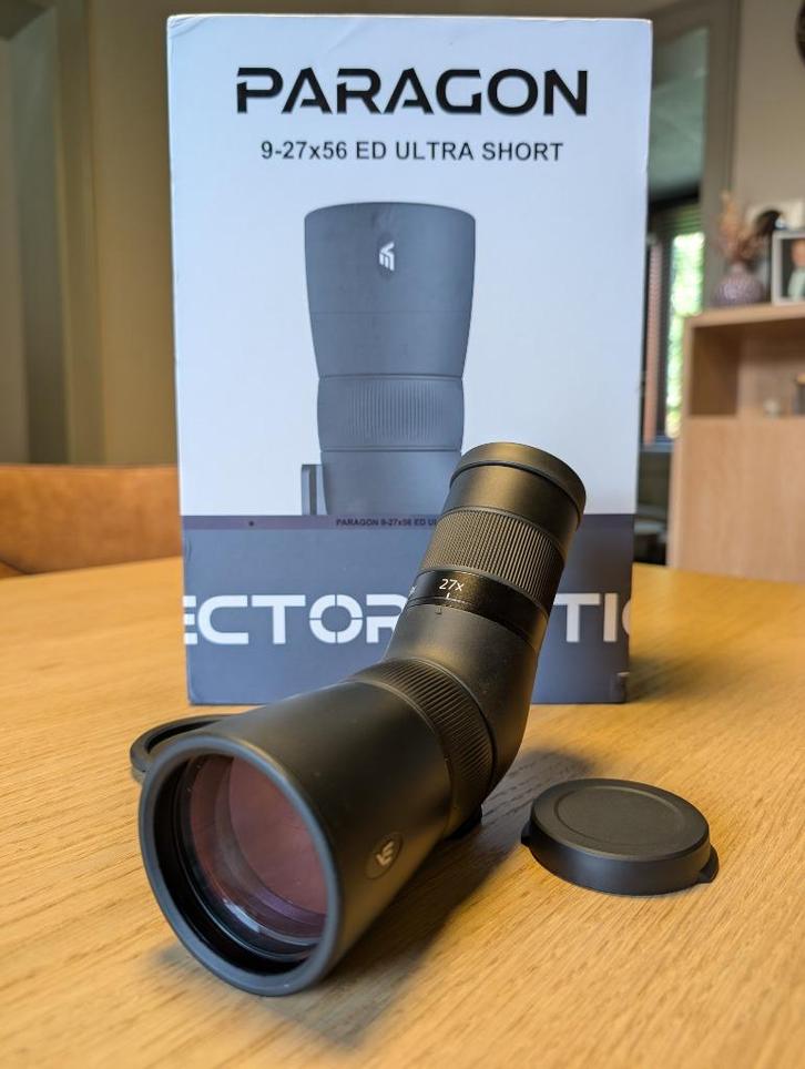 Vector Optics Paragon 9-27x56 met ED, Audio, Tv en Foto, Optische apparatuur | Verrekijkers, Nieuw, Porro (met knik), 20x of meer