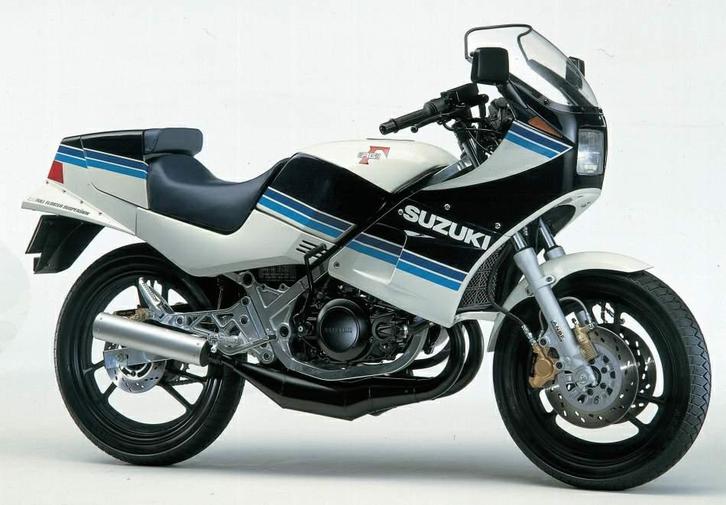 RG250 1983 - 1987 Suzuki Kuipdeel Kuipdeel kont D1-52718, Motoren, Onderdelen | Suzuki