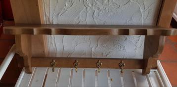 Porte-manteaux mural en chêne clair beschikbaar voor biedingen