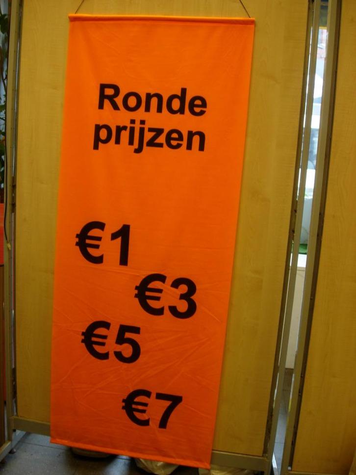 Banners 'ronde prijzen 1-3-5-7', Diversen, Vlaggen en Wimpels, Gebruikt, Ophalen of Verzenden