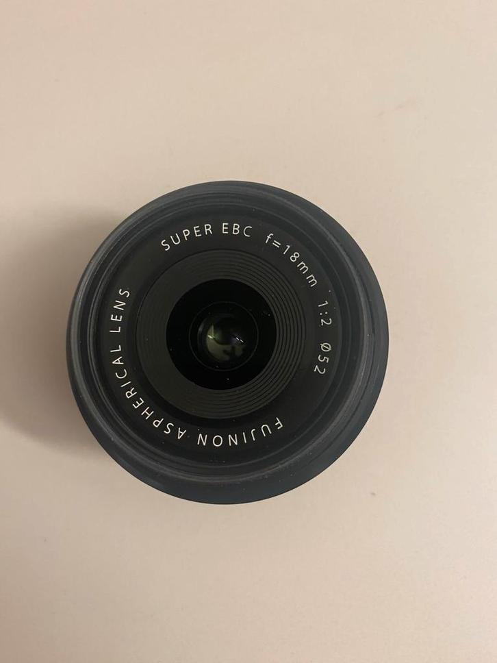 Fujifilm XF 18mm f/2.0 r, Audio, Tv en Foto, Foto | Lenzen en Objectieven, Zo goed als nieuw, Groothoeklens, Ophalen