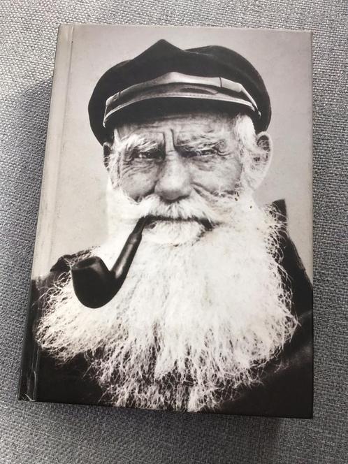 Onze vissers / Het DNA van het zilte leven, Verzamelen, Scheepvaart, Zo goed als nieuw, Boek of Tijdschrift, Motorboot of Zeilboot