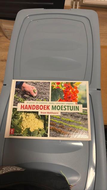 Bram Wolthoorn - Handboek moestuin, Enlèvement ou Envoi, Bram Wolthoorn, Comme neuf, Potager