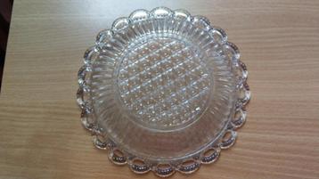 Vaisselle – 5 jolies soucoupes en verres – dentelle - diamèt beschikbaar voor biedingen