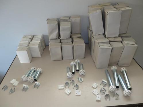 Keukenkastpoten regelbaar (nieuw), Doe-het-zelf en Bouw, Gereedschap | Handgereedschap, Nieuw, Ophalen of Verzenden