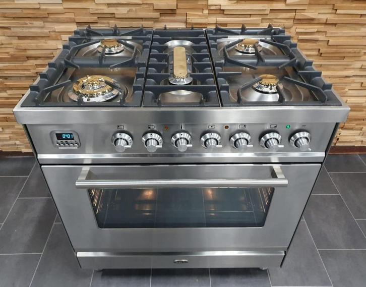 🔥Luxe Boretti Fornuis 80cm RVS 5 pits 1 grote oven, Elektronische apparatuur, Fornuizen, Zo goed als nieuw, Vrijstaand, Gas, 5 kookzones of meer