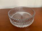 Mooi geslepen glazen schaal, Ophalen, Zo goed als nieuw, Schaal