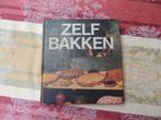 Boek "zelf bakken" 1987, Boeken, Kookboeken, Europa, Taart, Gebak en Desserts, Ophalen, Onbekend