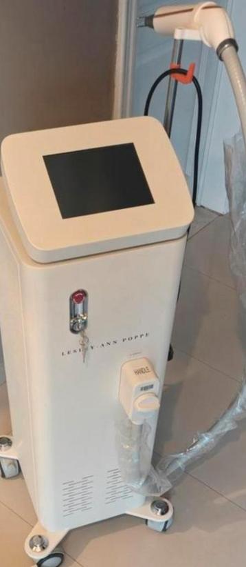 Q switched Yag laser in perfecte staat.  beschikbaar voor biedingen