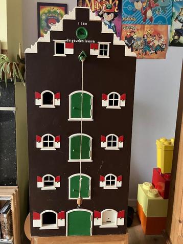 Grande maison de poupées - grachtenpand beschikbaar voor biedingen
