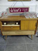 vintage radio-platenspeler met oude gebruiksaanwijzing erbij, Ophalen