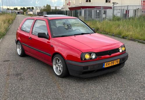 Best een leuke 1992 Golf 1.8, Auto's, Oldtimers, Bedrijf, Te koop, Volkswagen, Benzine, Ophalen