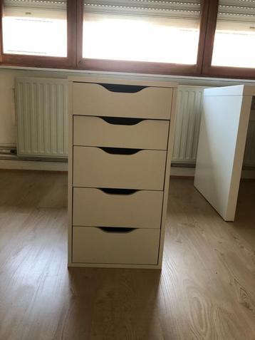 Ikea Alex ladenkastje wit  beschikbaar voor biedingen
