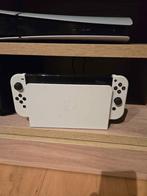 Te koop: Nintendo Switch OLED – Topstaat, Games en Spelcomputers, Ophalen, Zo goed als nieuw, Zonder controller, Switch OLED