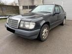 Mercedes W124 230 Benzine 170.000Km 1988 Automaat Afgekeurd*, Auto's, Automaat, Particulier, Te koop