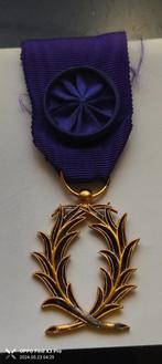 médaille ORDRE DES PALMES ACADÉMIQUES, Collections, Objets militaires | Général, Enlèvement ou Envoi