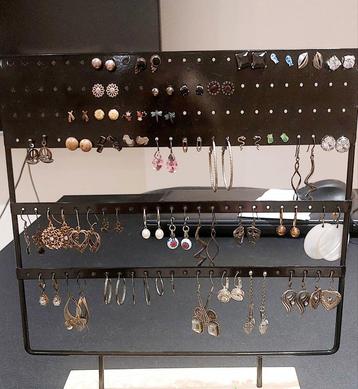 Te koop: echte zilveren 925 oorbellen apart of alles samen beschikbaar voor biedingen