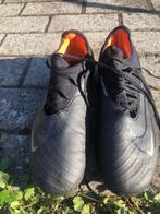 Voetbalschoenen Nike Phantom GX zwart mt 42.5, Ophalen of Verzenden, Zo goed als nieuw, Schoenen