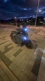 Vespa sprint 2024 te koop, Fietsen en Brommers, Ophalen, Zo goed als nieuw
