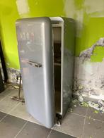 smeg koelkast, ijskast in zilver mogelijks defect...., Elektronische apparatuur, Koelkasten en IJskasten, Ophalen, Met vriesvak