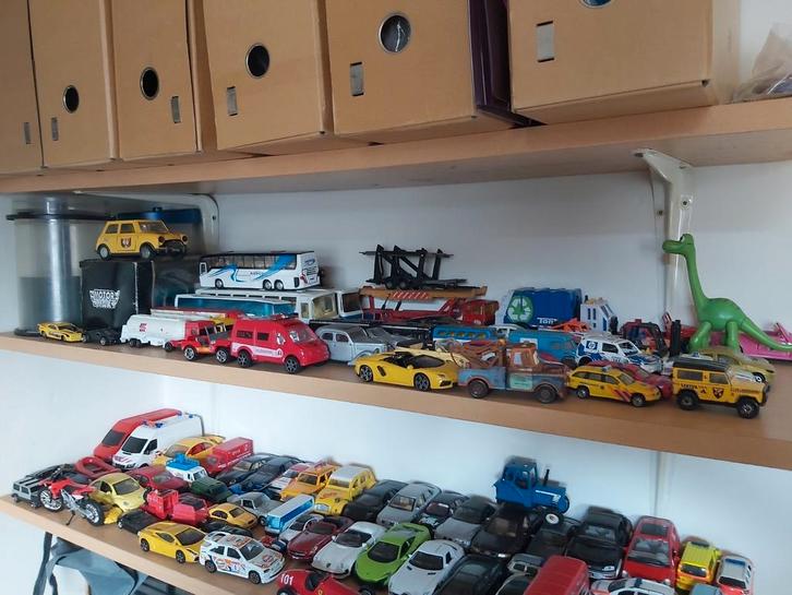 400 model  spelautojes  alles schalen, Hobby en Vrije tijd, Modelbouw | Auto's en Voertuigen, Ophalen