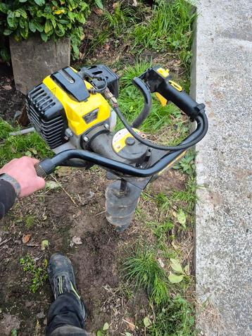 Grondboor beschikbaar voor biedingen