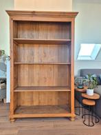 Open kast met leggers., Enlèvement, Utilisé