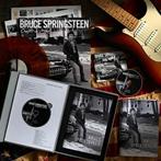 Bruce Springsteen BORN TO RUN Signed + Numbered Deluxe Box, Livre, Revue ou Article, Signé, Enlèvement ou Envoi, Neuf