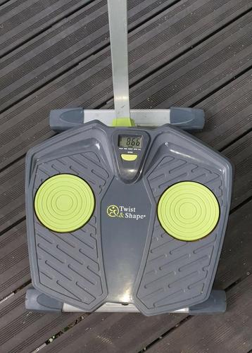 Twist en Shape  beschikbaar voor biedingen