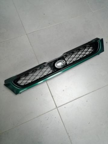 orginele grill SUBARU IMPREZA  gc-model  1997/1998 groen . beschikbaar voor biedingen