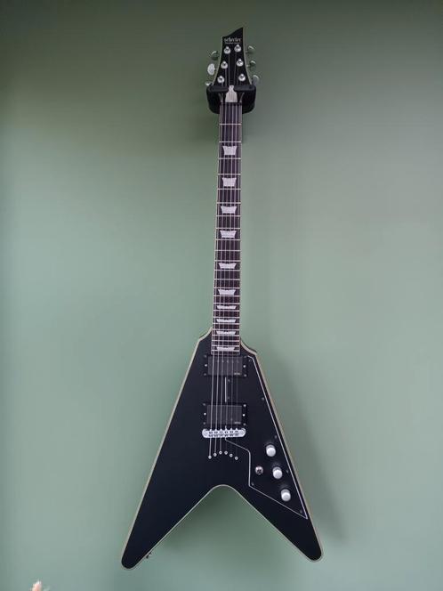 Schecter V-1 Platinum, Muziek en Instrumenten, Snaarinstrumenten | Gitaren | Elektrisch, Gebruikt, Solid body, Overige merken