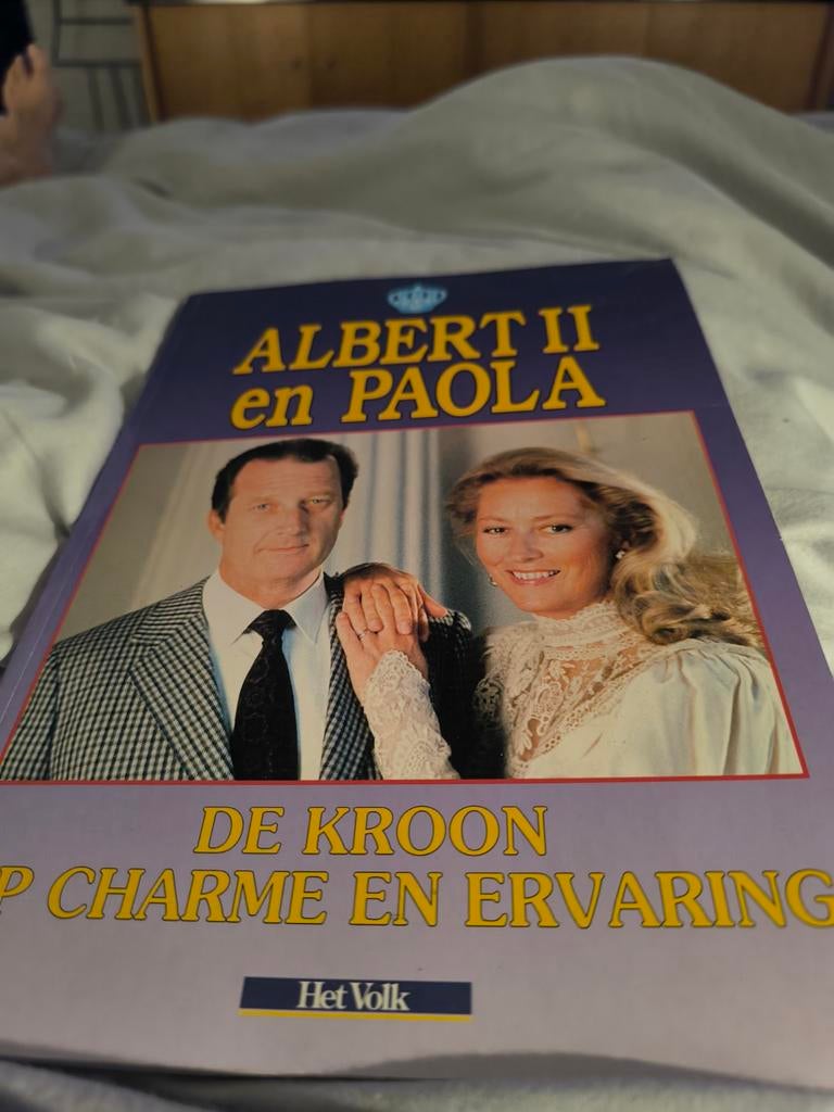 Boek over AlbertII en Paola, Boeken, Ophalen of Verzenden