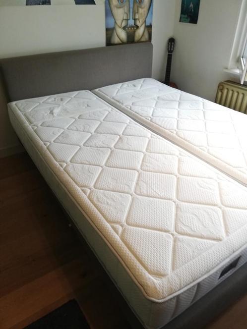 Boxspring tweepersoonsbed Auping, Huis en Inrichting, Slaapkamer | Boxsprings, Gebruikt, 160 cm, Overige maten, Tweepersoons, Grijs