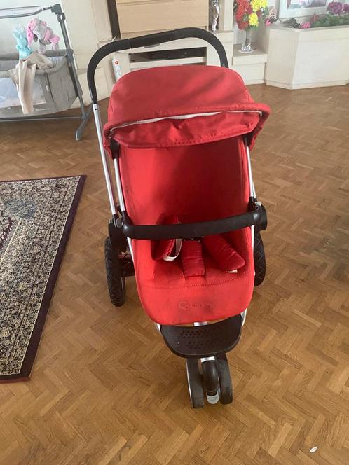 Kinderwagen Quinny rood – goede staat, Kinderen en Baby's, Kinderwagens en Combinaties, Ophalen