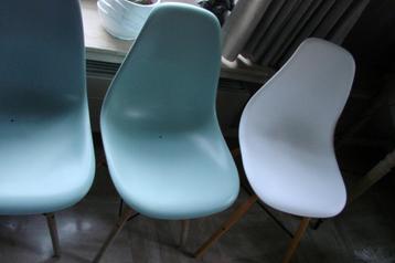 5 kuip stoelen beschikbaar voor biedingen