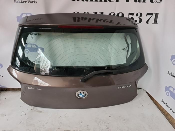 Hayon d'un BMW 1-Serie (B06), Autos : Pièces & Accessoires, Carrosserie & Tôlerie, Haillon arrière, BMW, Utilisé, 3 mois de garantie