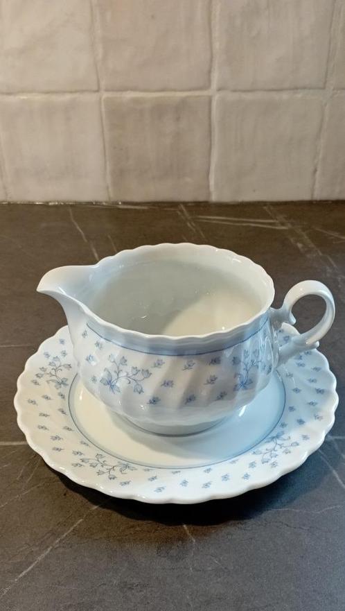 Saucière en porcelaine de Bavière Schirnding avec plaque de, Antiquités & Art, Antiquités | Services (vaisselle) pièces, Enlèvement ou Envoi