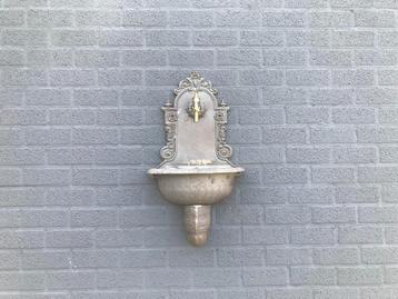 Fontaine murale, évier, en fonte brute (brute), très robuste, Enlèvement ou Envoi, Fonte, Fontaine